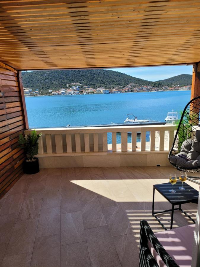 Kupinica Apartment Vinišće الغرفة الصورة